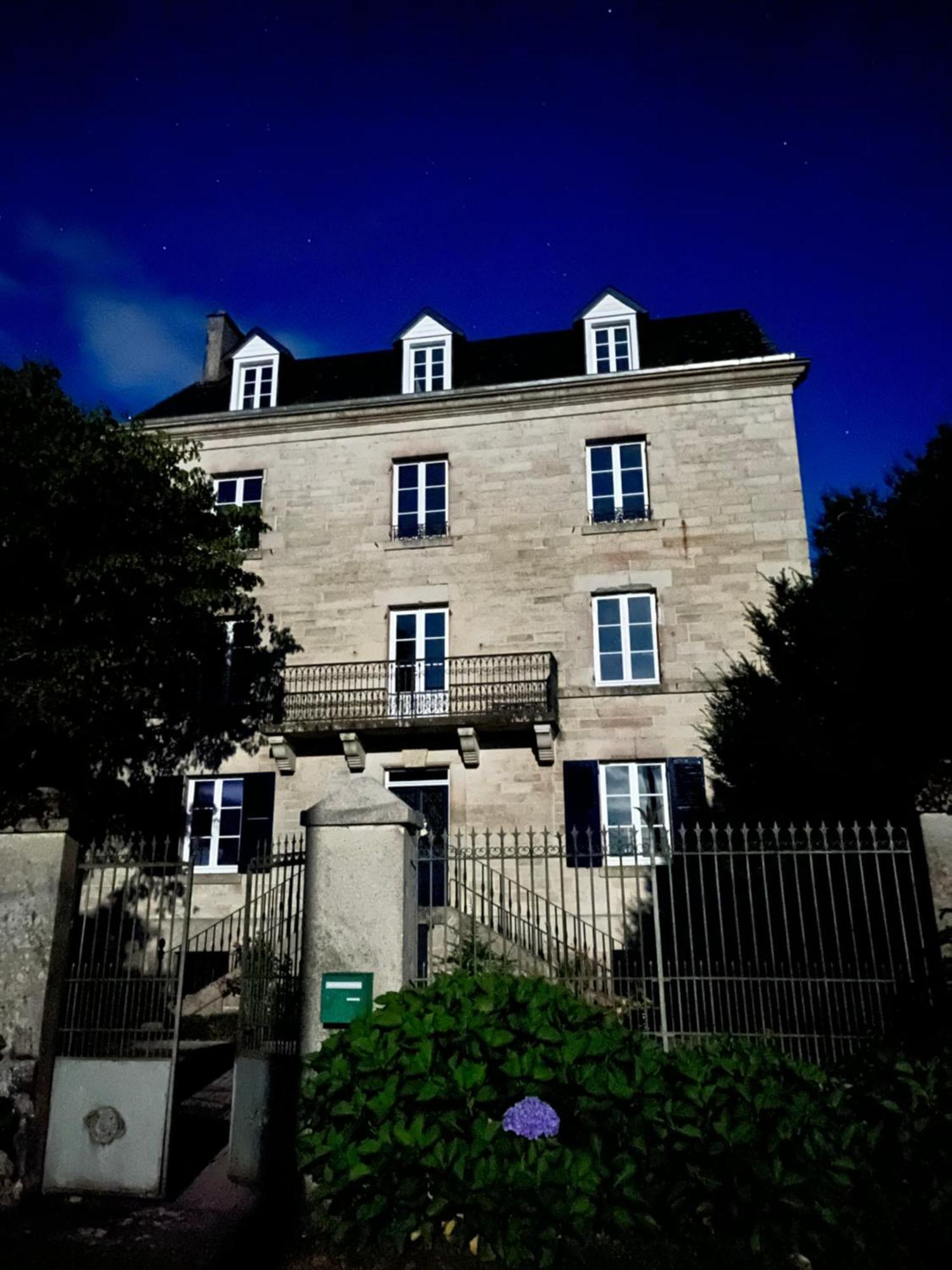 Chez Jallot Vidaillat Luaran gambar